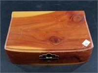 Small wood jewelry box, 7.5" long