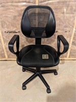 Black Leatherette/Mesh Computer Chair