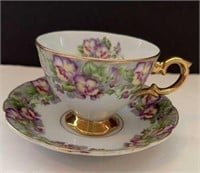 VTG PURPLE AND YELLOW PANSIES GOLD RIMMED TEA CUP