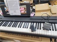 New Yamaha digital piano p-71b