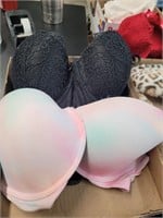 Victoria's Secret and Love Pink bras 34 DD