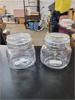Locking lid jars