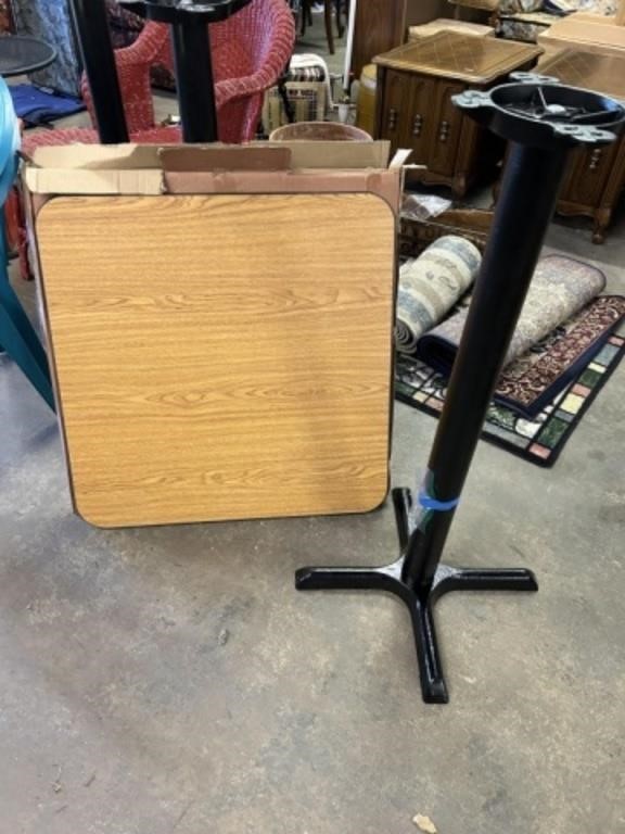 PUB TABLE-DOUBLE SIDED TOP-40 INCHES TALL