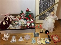 Lot of Assorted Christmas Decorations