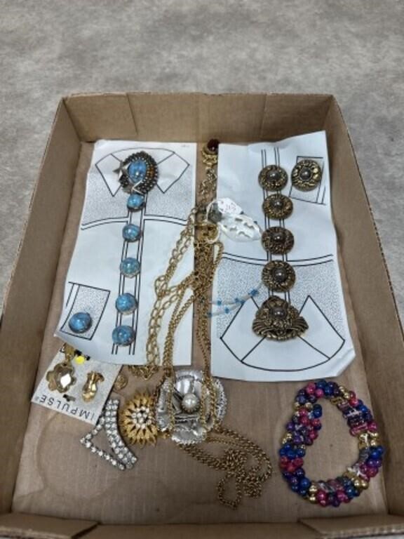 Costume jewelry, necklaces, earrings