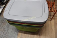 STORAGE TOTES WITH LIDS
