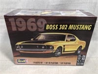 Revell 1969 Boss Mustang model (sealed)