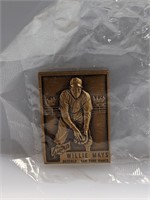 Topps Traded Prem Bronze Willie Mays Mini sealed