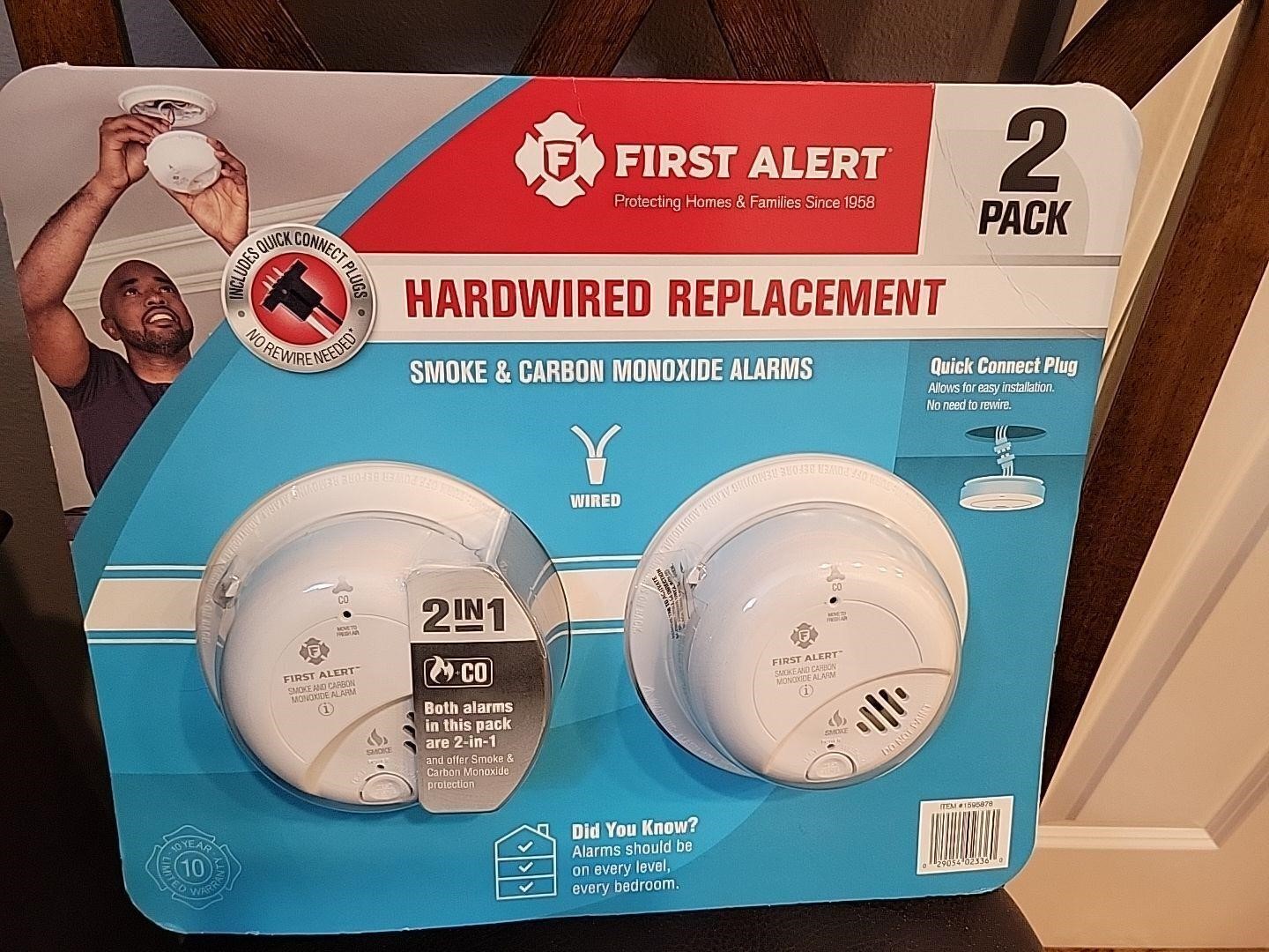 FirstAlert Smoke & Carbon Monoxide Detector Alarm