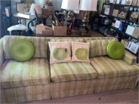 Retro Henredon Fine Furniture sofa. 90inches long