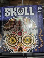 Skull -English and French Version - A Board Game