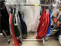 GARMENT RACK AND CLOTHES