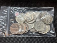 LOT OF 20 SILVER DIMES AND 1935 BUFFALO NICKEL