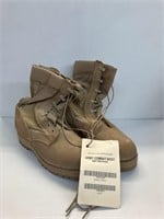 military boots new in box size 5 1/2