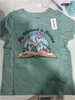 Old navy t shirt for kids.