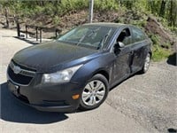 2014 CHEVY CRUZE-199,000 MILES-SEE MORE