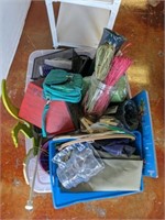 TOTE OF DÉCOR AND CRAFT SUPPLIES