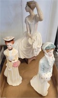 TRAY OF ROYAL DOULTON FIGURINES