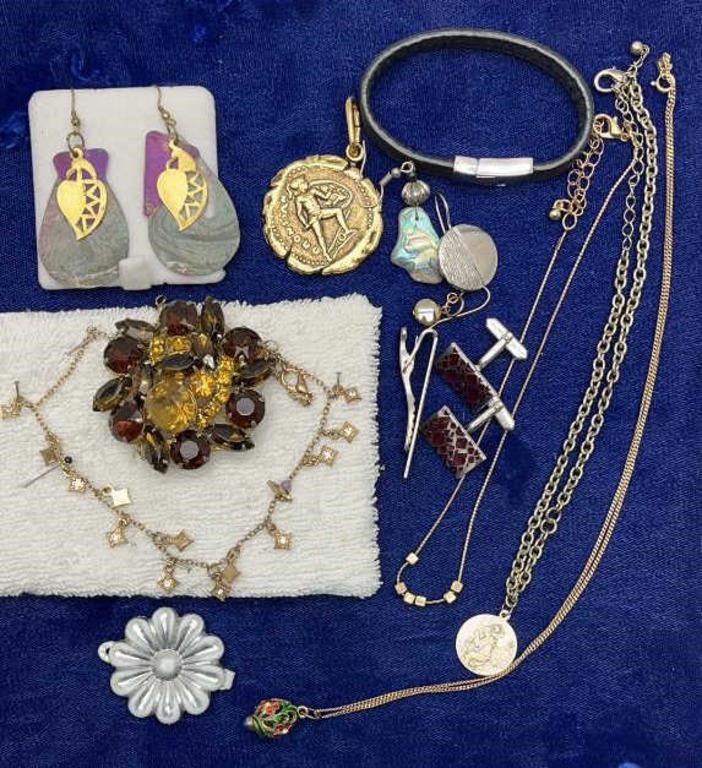 Custom Jewelries