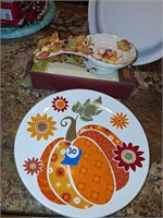 COLORFUL SERVING PLATTER AND SPOON REST