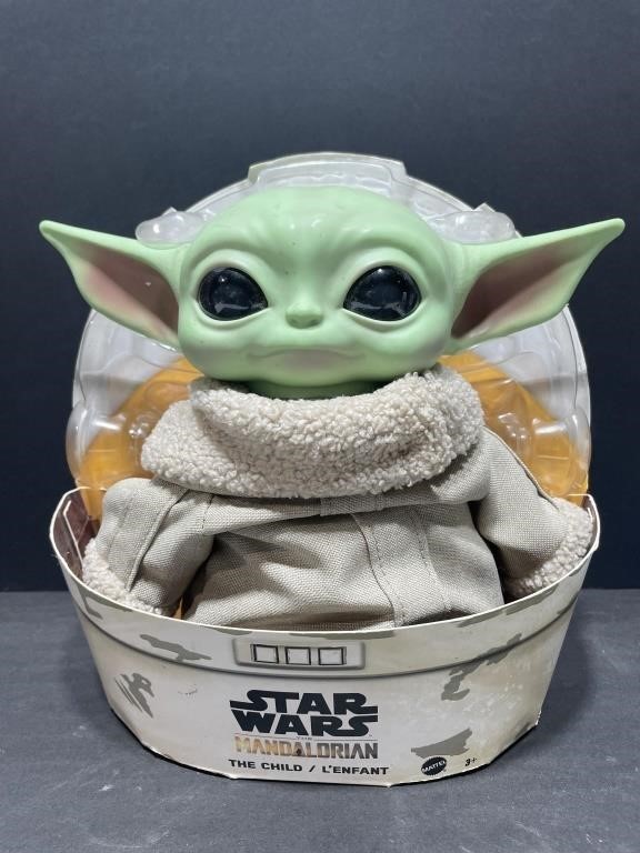 Star Wars Baby Yoda Large Figure