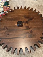 Spinning coffee table