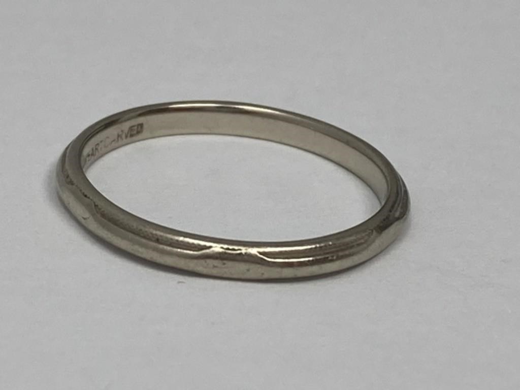Size 6.5 14K Art Carved Ring