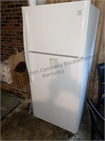 Winning bidder to remove kenmore refrigerator