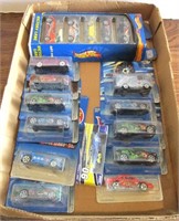 Flat of Hot Wheels & Misc Die Cast Cars