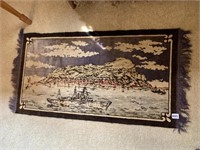 ACCENT RUG/WALL HANGER