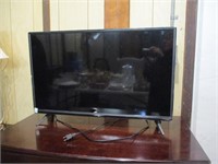 Vizio 32" Flat Screen Television, no remote