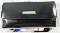 Gucci patent leather wallet in black, third party