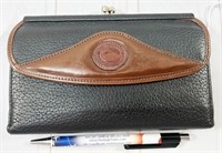 Dooney & Bourke leather clutch wallet in black