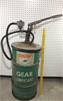 Sinclair Gear Lubricant Drum w/ Original Pump
