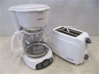COFFEE MAKER & TOASTER