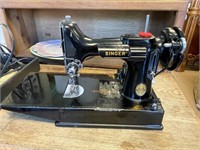 1940’s Singer Portable Sewing Machine