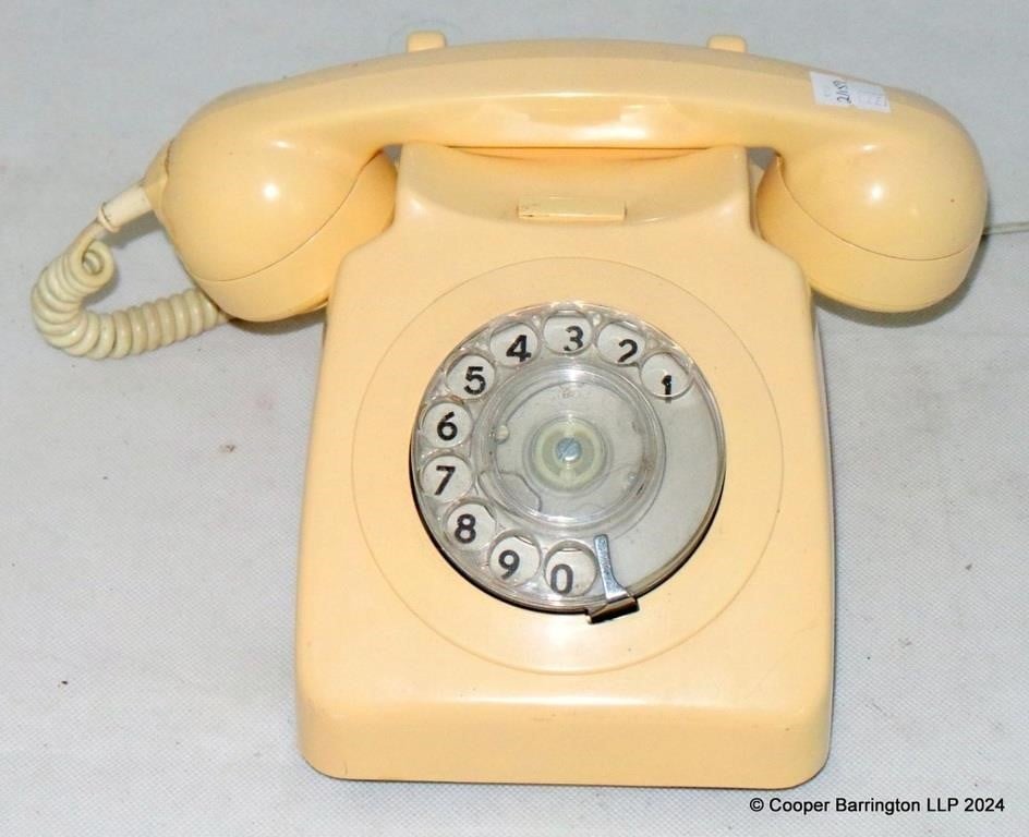 Vintage 1970s GPO BT 8746G Cream Rotary Telephone