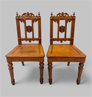 PAIR OF 19th CENTURY OAK SIDE CHAIRS
