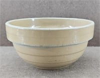 1920s USA Yellow Pottery Mix Bowl