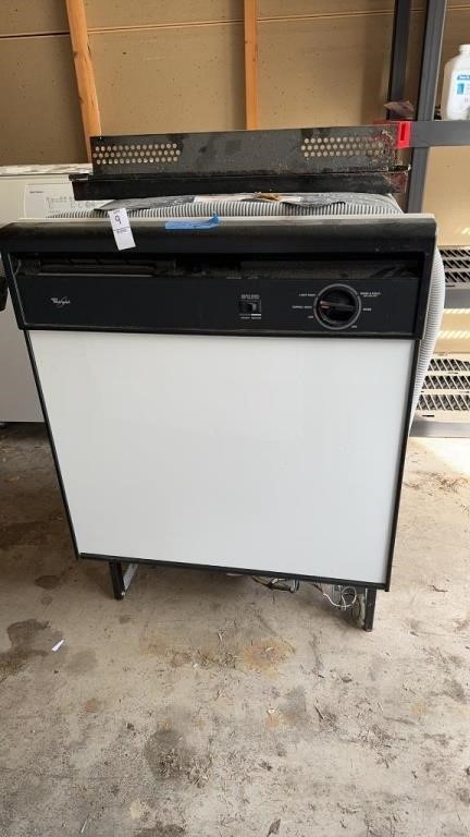 Whirlpool dishwasher with the attachment hoses