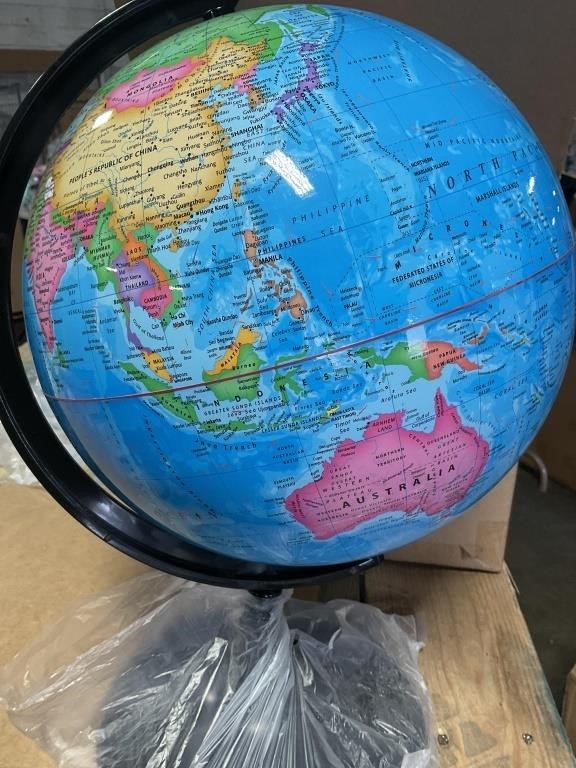 GOCHANGE World Globe with Stand, 13" Geography