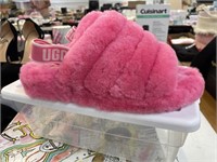 New Ugg Pink Slippers