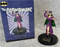 N - CATWOMAN FIGURINE 8"T (S13)