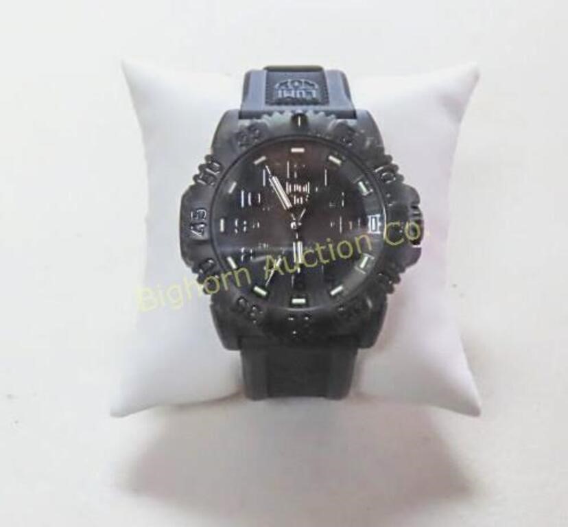 Luminox 3050 Tactical Watch, Swiss Made,
