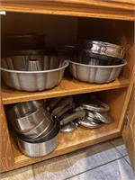 CAKE & PIE PANS AND POTS AND LIDS
