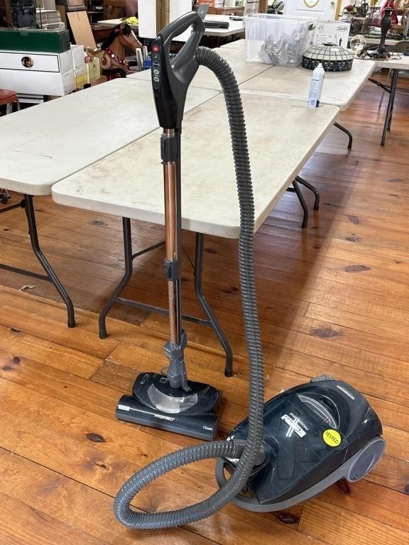 Kenmore Progressive Vacuum