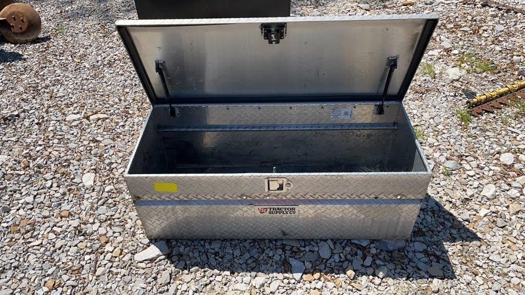 Tractor Supply Aluminum Tool Box