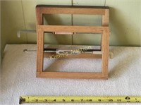 pair of short bed rails, clamp , display w/turn be