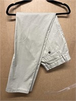 Size 31 Amazon essentials man pants