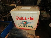 Vintage 7 eleven cooler